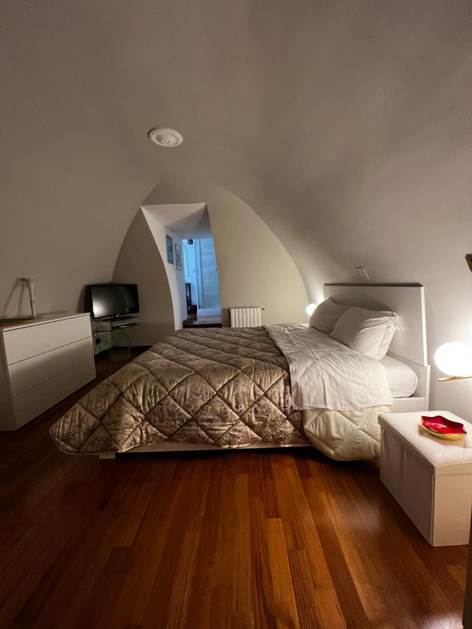 Calefati Gallery Luxury Apartment Bari Exteriér fotografie